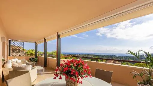 Sea view penthouse in exclusive residential complex Sea view penthouse in exclusive residential complex