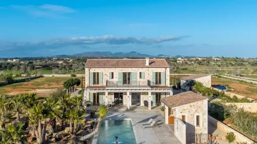 Outstanding new-build finca with magnificent views near Es Llombards Outstanding new-build finca with magnificent views near Es Llombards