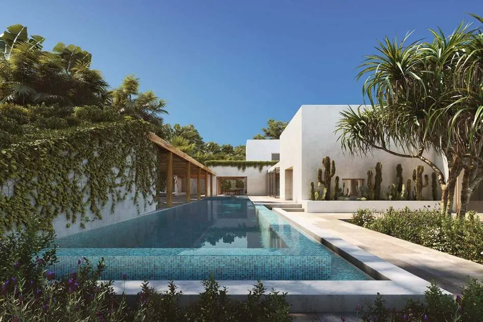 Newly built villa with infinity pool near the beach