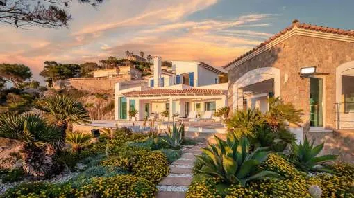 La Mola: Luxury villa Azure in 1st sea line La Mola: Luxury villa Azure in 1st sea line