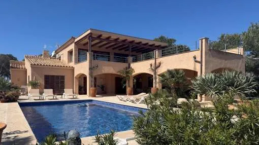 Fantastic villa within walking distance of the idyllic beach in Cala Santanyí