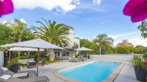 Beautiful villa with guest house and holiday rental licence Beautiful villa with guest house and holiday rental licence