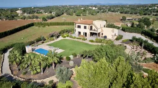 Elegant finca with Mediterranean charm within walking distance of