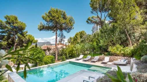 Cala Moragues – Completely renovated villa with a large pool offering complete privacy