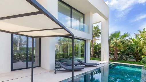 Modern luxury villa close to the beach and the harbor Modern luxury villa close to the beach and the harbor