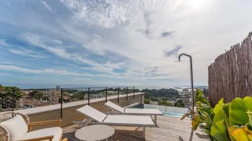 Stunning duplex penthouse in top location close to the harbor