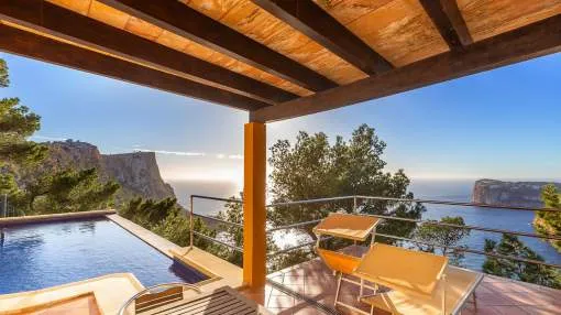 Cala Llamp: Villa with fantastic sea views Cala Llamp: Villa with fantastic sea views