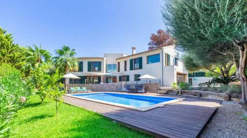 Exclusive modernized villa close to the harbour Exclusive modernized villa close to the harbour